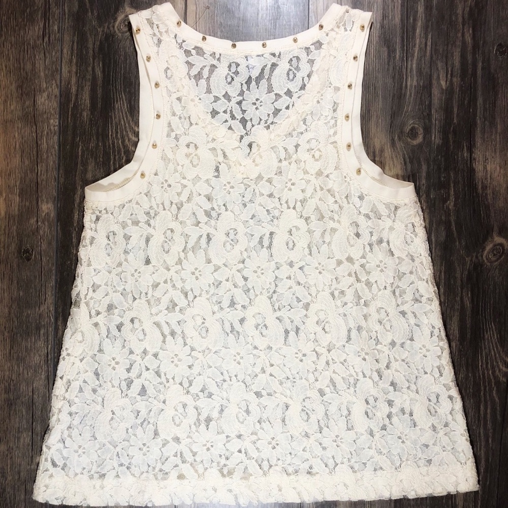 Express Lace Tank Top - Picture 2 of 4